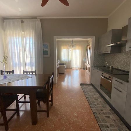 Sweet Emma Bed and Breakfast Caserta Buitenkant foto